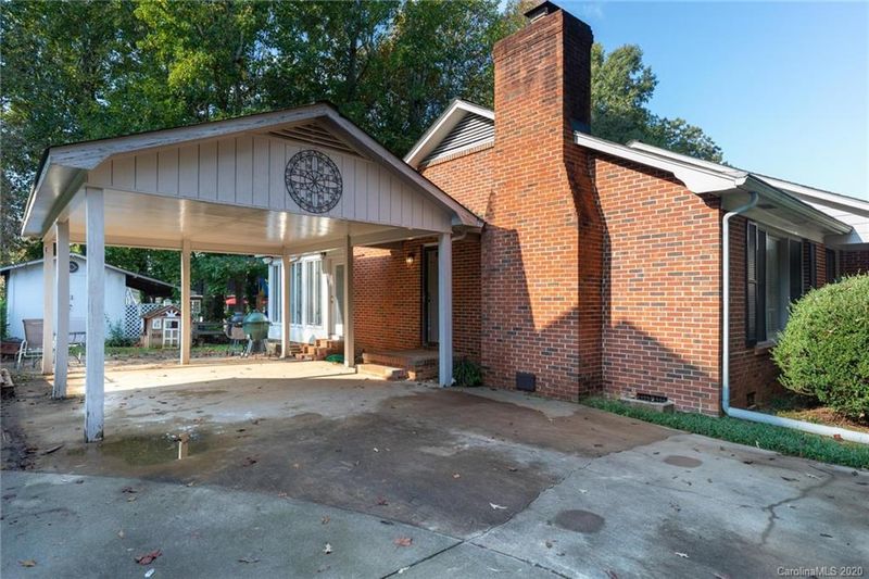 929 Pleasant Ridge Rd, Fort Mill, SC 29715