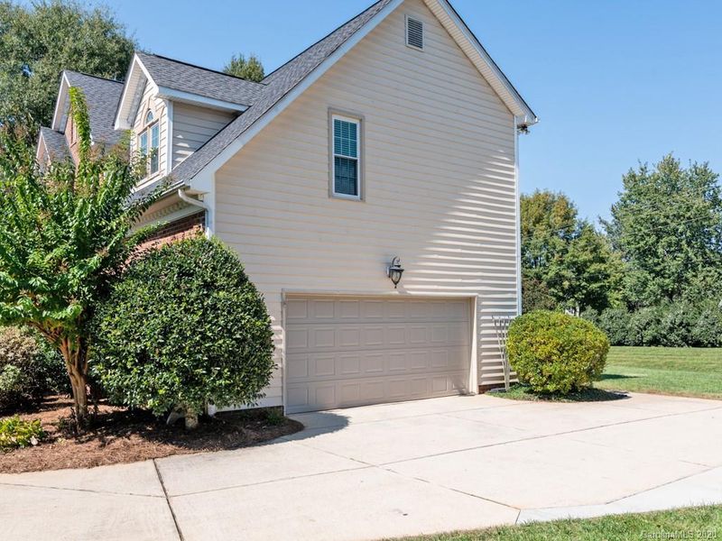 8900 Long Needles Ln, Waxhaw, NC 28173