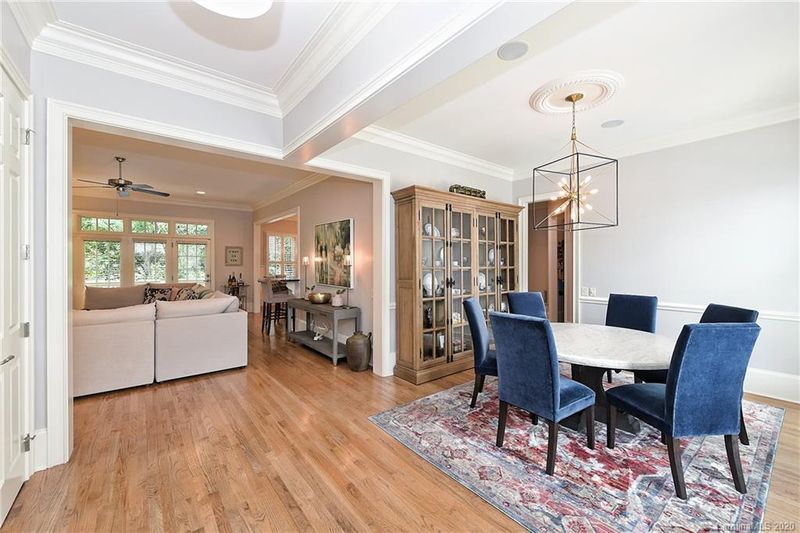8920 Heydon Hall Cir, Charlotte, NC 28210