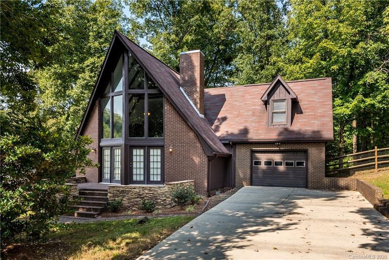 406 Williams Rd, Harrisburg, NC 28075
