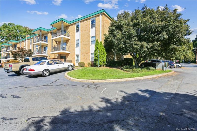 4736 Hedgemore Dr #I, Charlotte, NC 28209