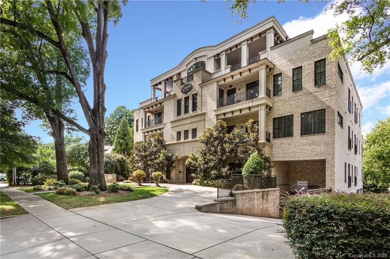 626 Queens Rd #202, Charlotte, NC 28207