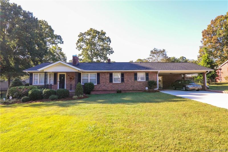 2116 Bertha St, Kannapolis, NC 28083