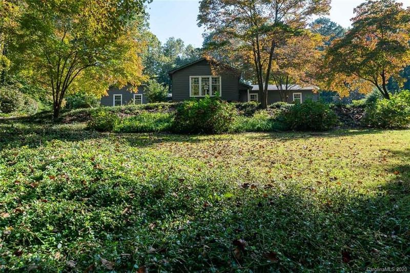 2910 Old Stage Rd, Gastonia, NC 28052