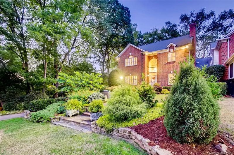 1841 Carlanda Cir, Charlotte, NC 28209