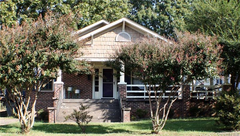 903 Central Dr, Kannapolis, NC 28083