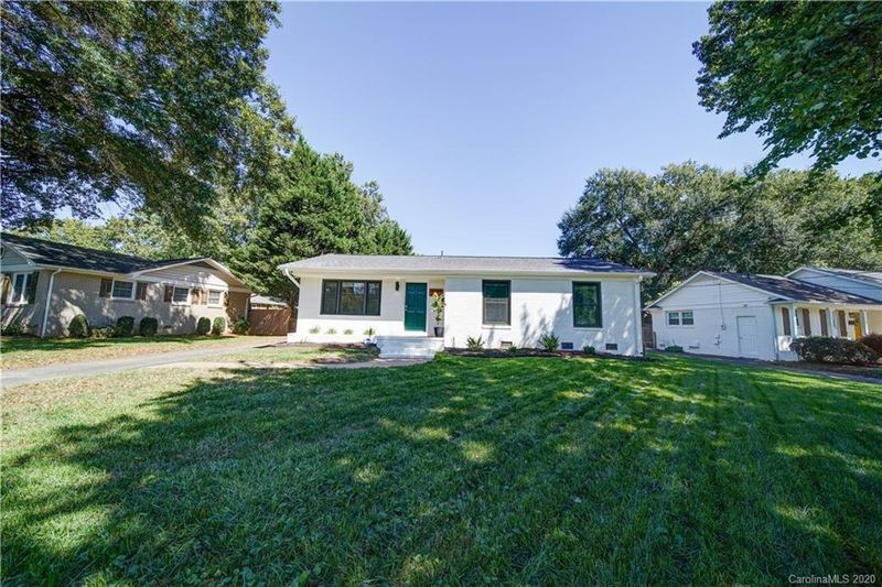 5949 Brookhaven Rd, Charlotte, NC 28210