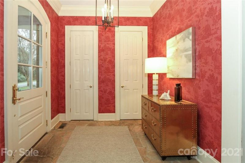 215 Towill Pl, Charlotte, NC 28211