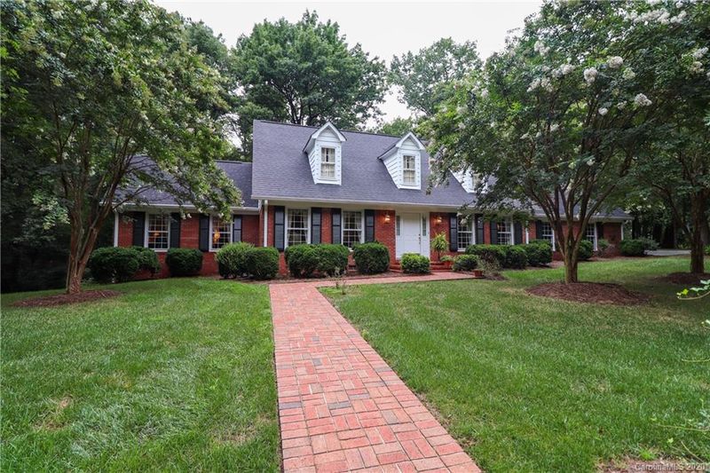 586 Burrage Rd NE, Concord, NC 28025