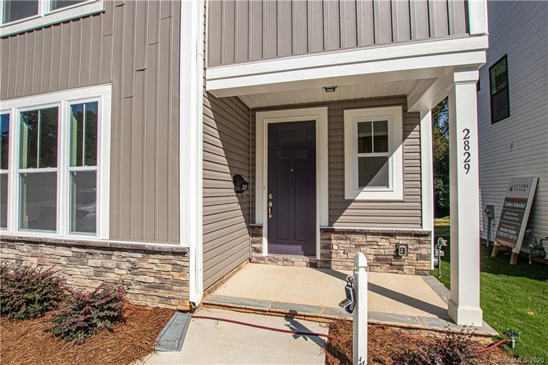 2829 Shamrock Dr, Charlotte, NC 28205