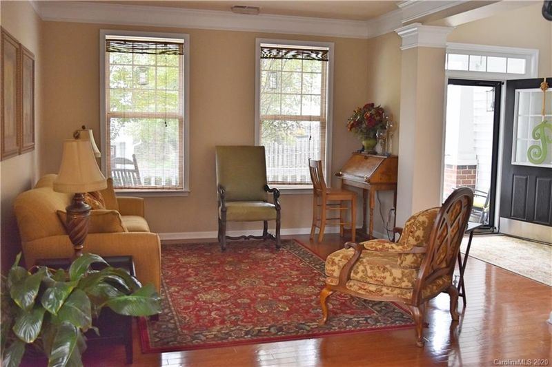 2522 Oakboro Ln, Charlotte, NC 28214