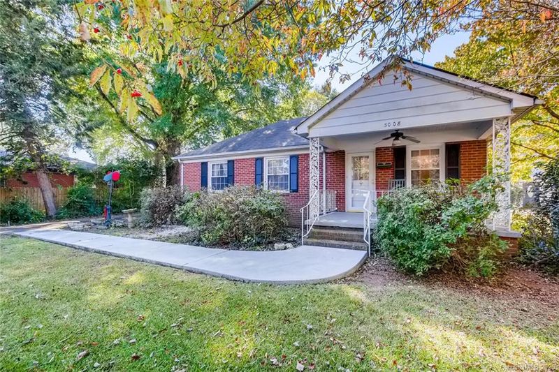 5008 Monroe Rd, Charlotte, NC 28205