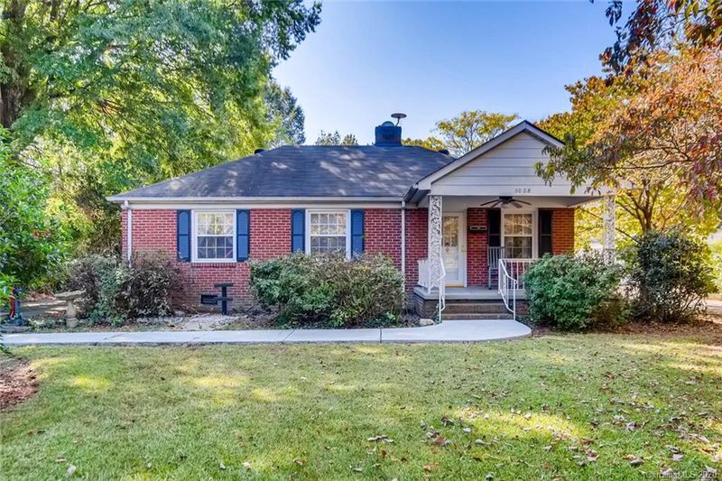 5008 Monroe Rd, Charlotte, NC 28205