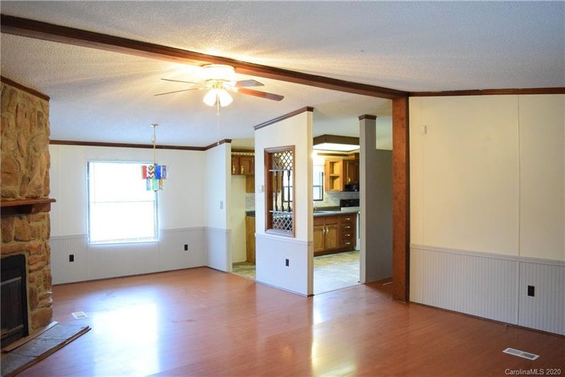 407 Old Mountain Rd, Statesville, NC 28677