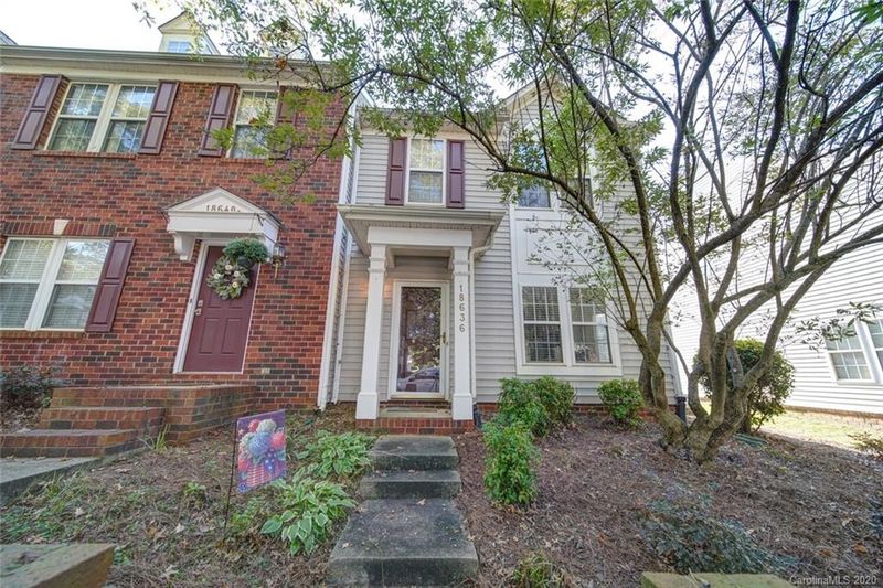 18636 Oakhurst Blvd, Cornelius, NC 28031