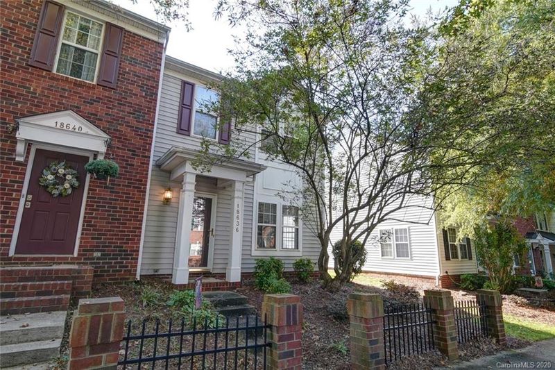 18636 Oakhurst Blvd, Cornelius, NC 28031