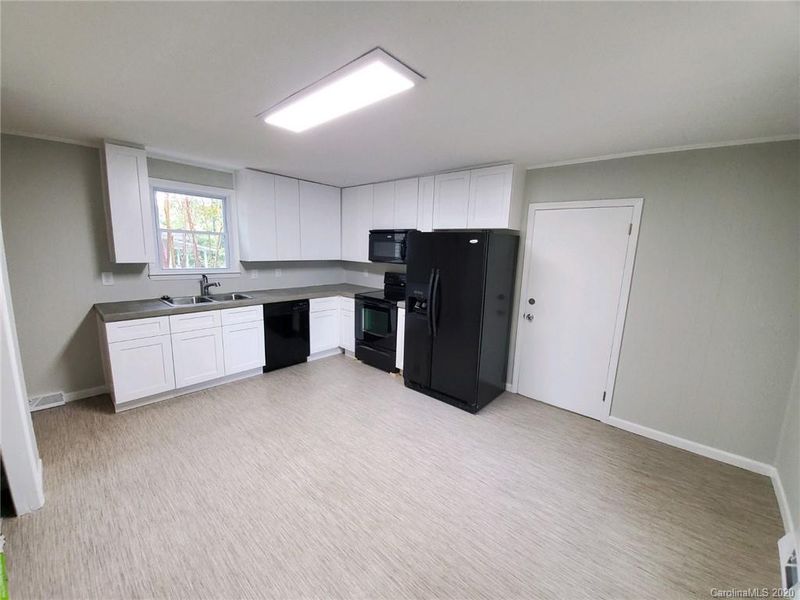 307 Highland St, Gastonia, NC 28052