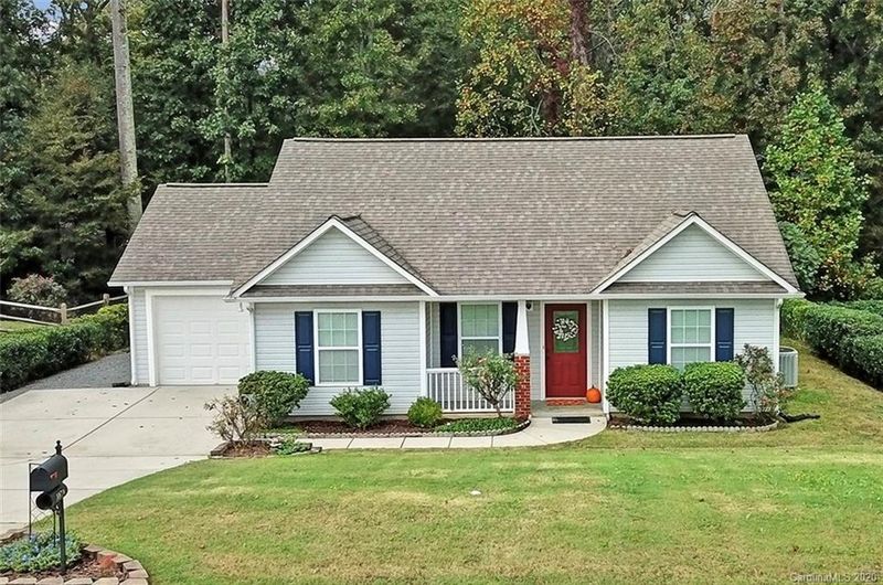 4079 Thomas Sam Dr, Rock Hill, SC 29732