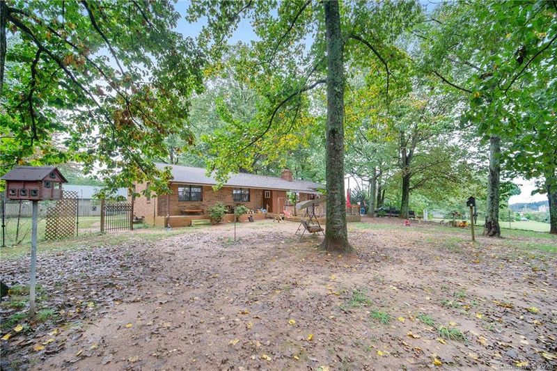 6514 Comm Scope Rd, Catawba, NC 28609