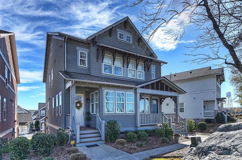 728 Waterscape Ct, Rock Hill, SC 29730