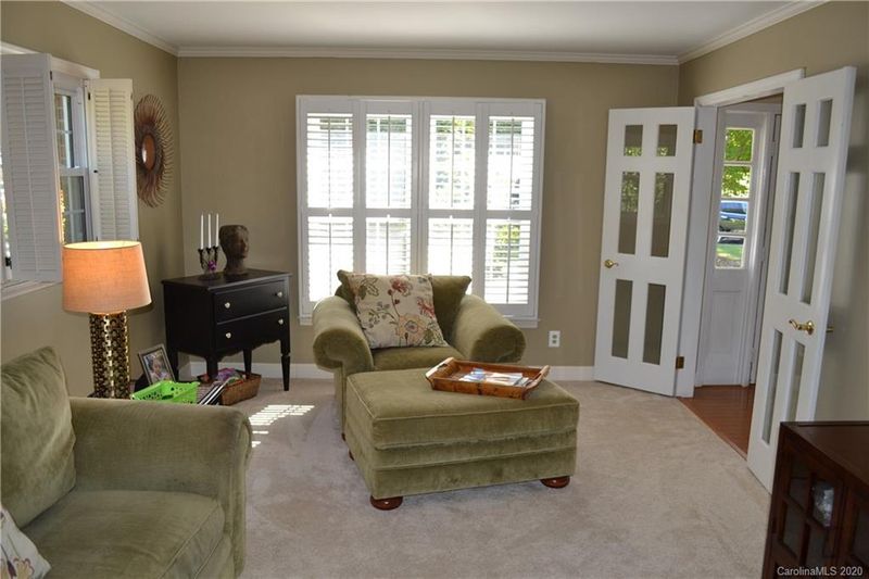 7006 Heatherford Dr, Charlotte, NC 28226