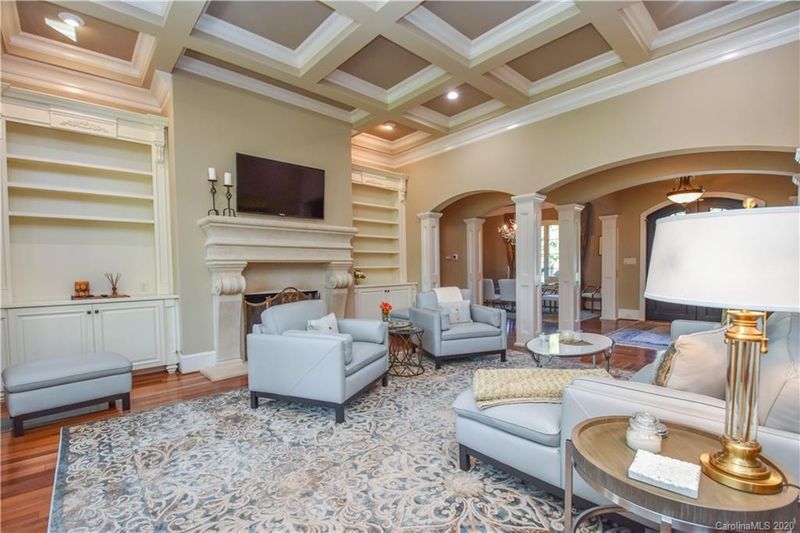 7533 Turnberry Ln, Stanley, NC 28164