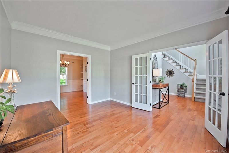 20046 Northport Dr, Cornelius, NC 28031