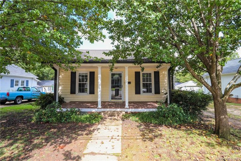405 E 10th St, Kannapolis, NC 28081