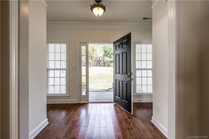 1532 Hawthorne Dr, Indian Trail, NC 28079
