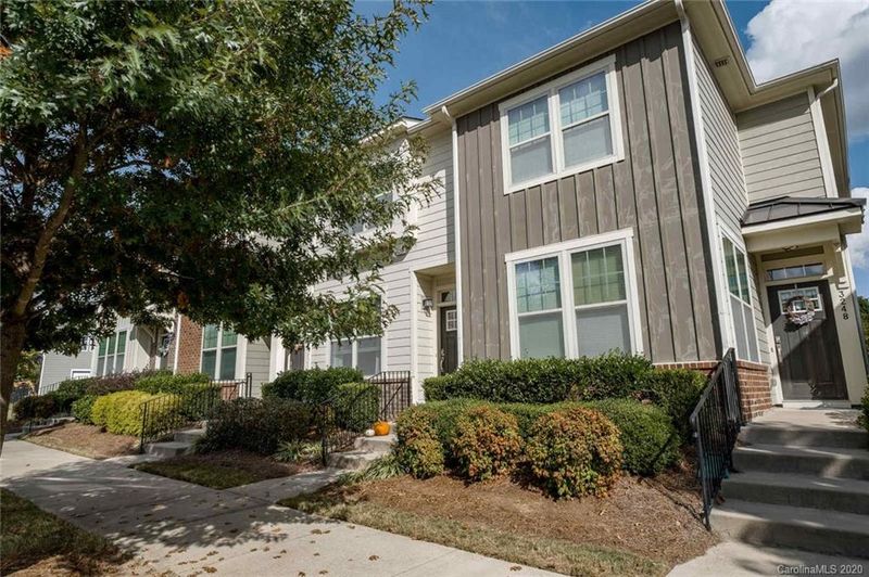 3252 Bending Birch Pl, Charlotte, NC 28206