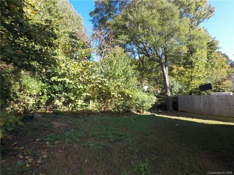 6416 Pennacook Dr, Charlotte, NC 28214