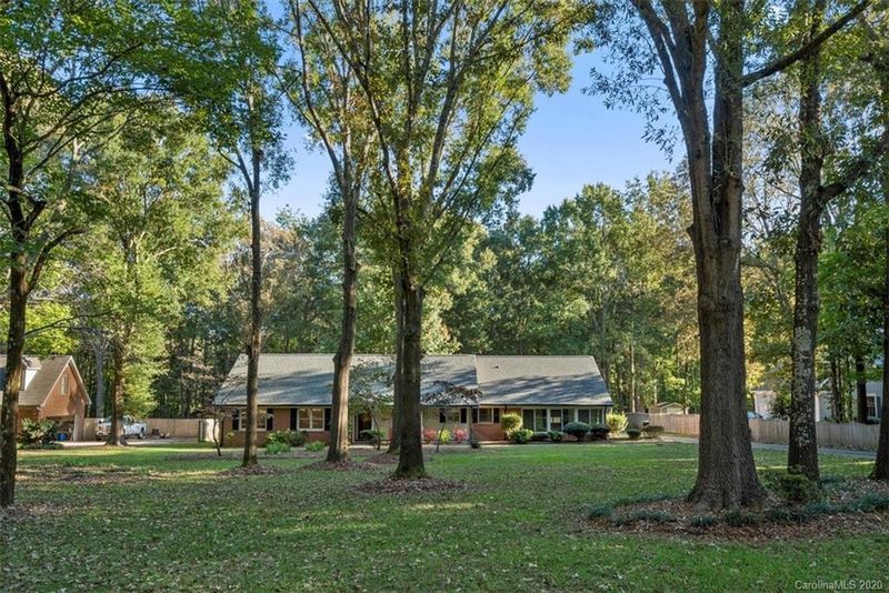 3428 Pebble Dr, Monroe, NC 28110