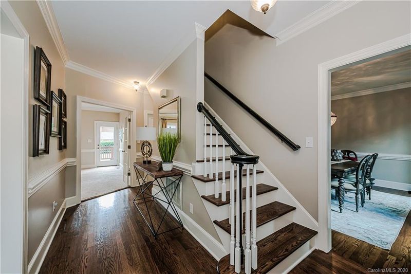 5716 Alexa Rd, Charlotte, NC 28277