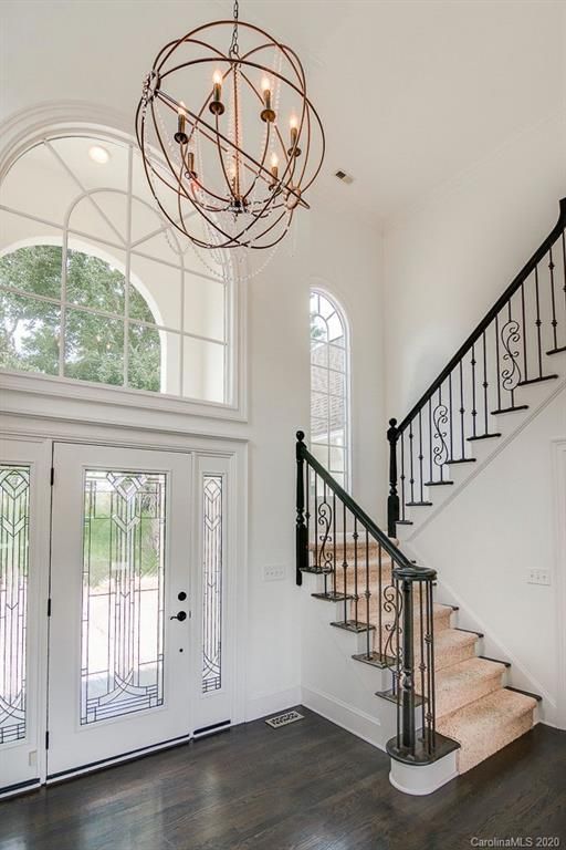 17819 Peninsula Club Dr N, Cornelius, NC 28031