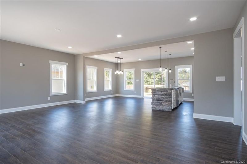 3650 Glen Meadows Dr, Denver, NC 28037