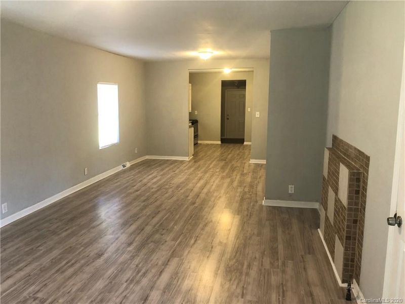 1-B Seminole St, Gastonia, NC 28054