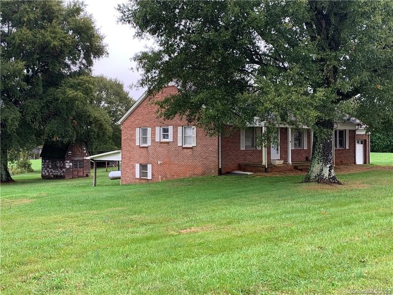 5782 Hudson Chapel Rd, Catawba, NC 28609