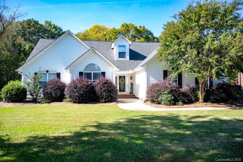 212 Northchase Dr #2, Concord, NC 28027