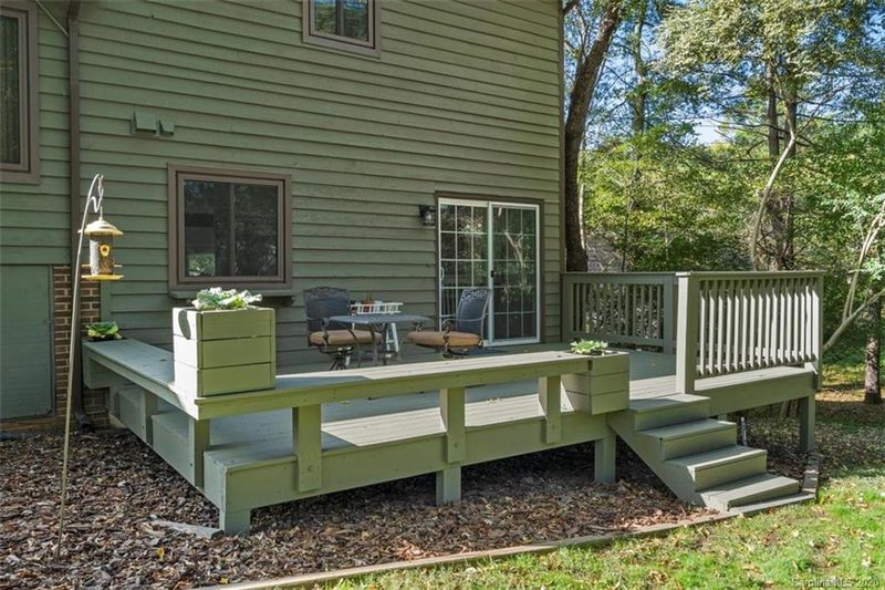 7416 Bent Oak Rd, Charlotte, NC 28226