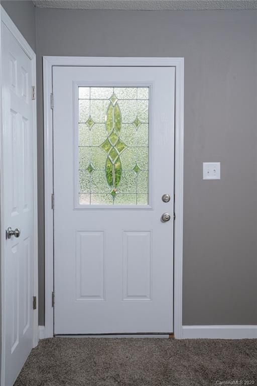 311 Robinson Clemmer Rd, Dallas, NC 28034