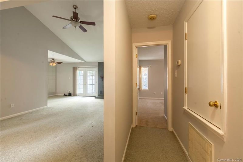 2727 New Hamlin Way, Charlotte, NC 28210