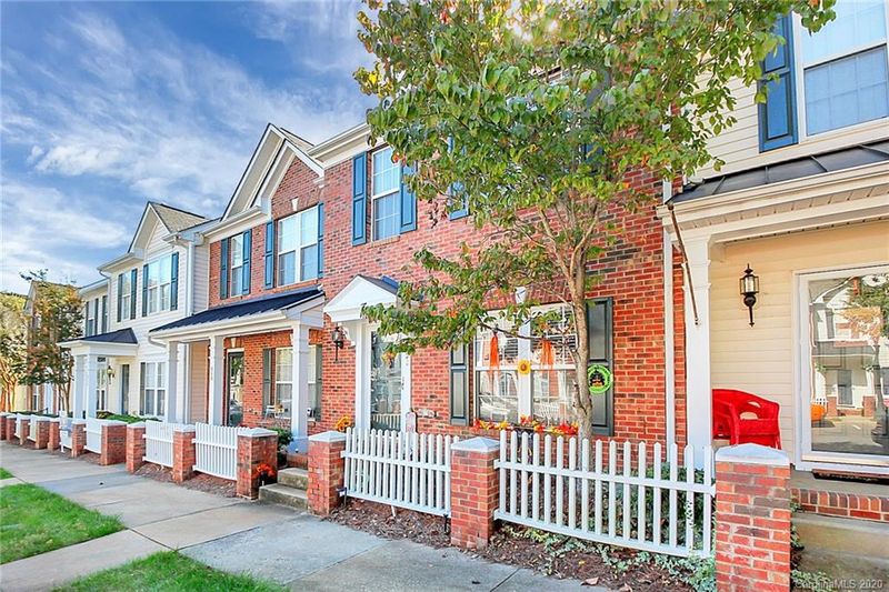836 Dillard Rd, Rock Hill, SC 29730