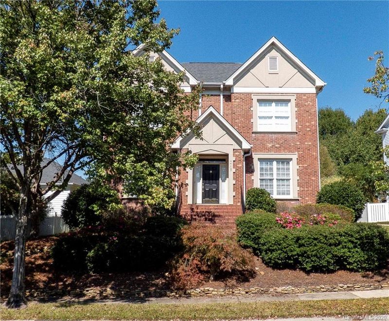 7709 Compton Ct, Charlotte, NC 28270