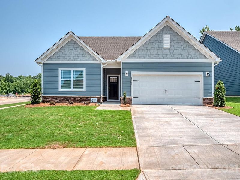 4636 Grove Manor Dr, Waxhaw, NC 28173