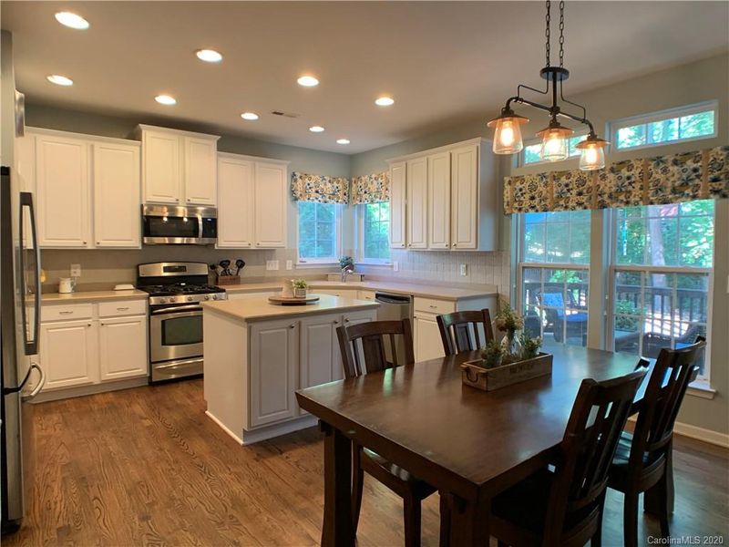 1059 Sharon Lee Ave, Fort Mill, SC 29708