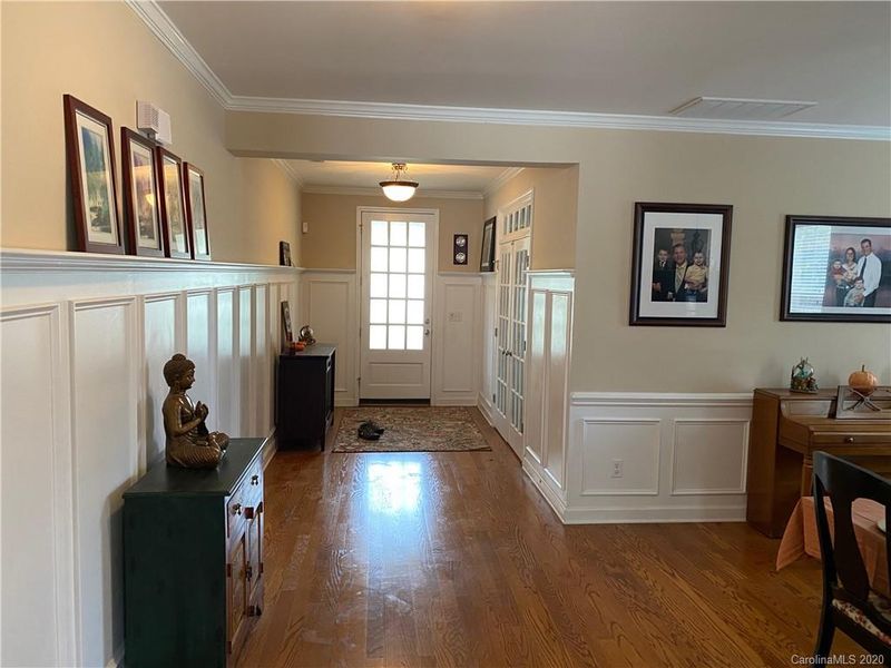 1032 Elsmore Dr, Matthews, NC 28104
