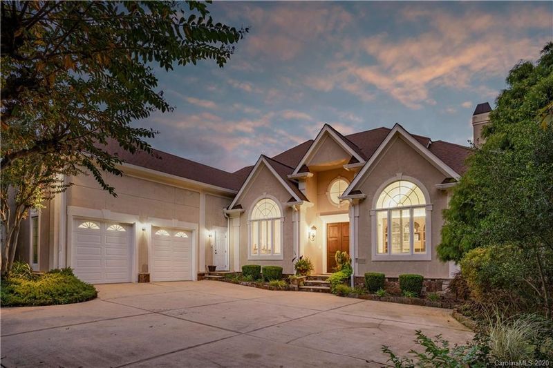 18704 John Connor Rd, Cornelius, NC 28031