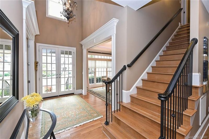 1111 Delacourt Ln #207, Matthews, NC 28104