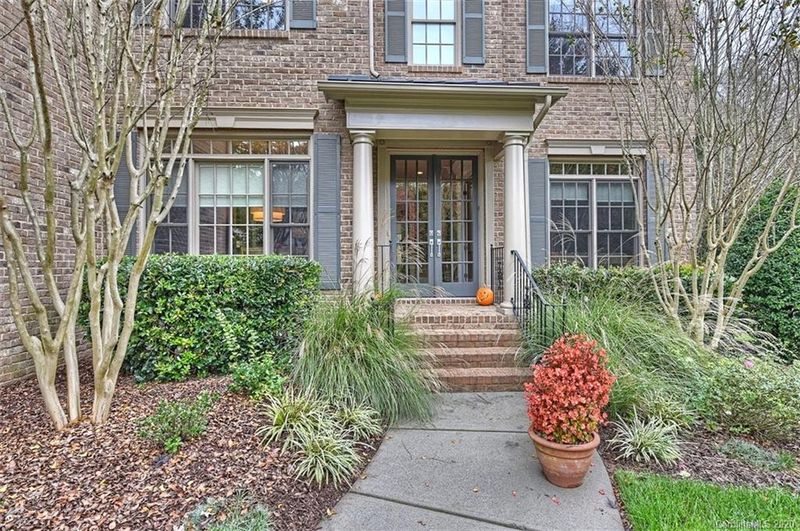 1111 Delacourt Ln #207, Matthews, NC 28104