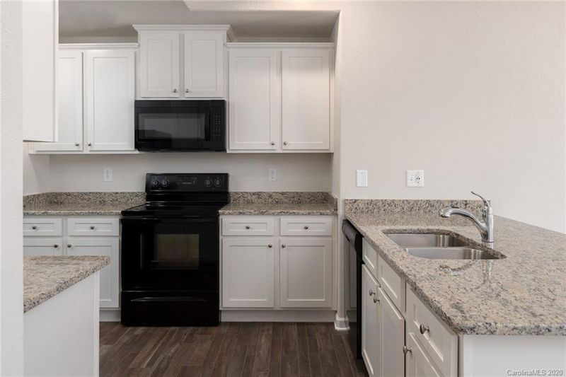 1024 Culver Spring Way, Charlotte, NC 28215